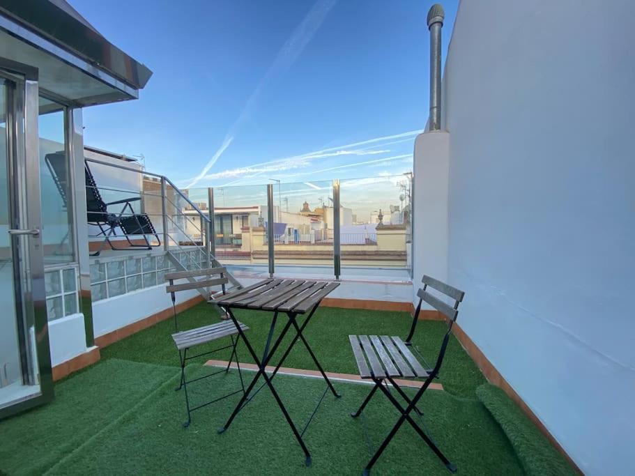 Luxury Complete Building In The Heart Of Seville Exterior photo